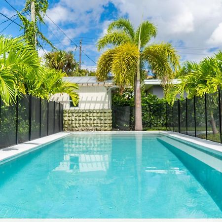 Luxury House 4 Beds Heated Pool W Jaccuzzi Apartment North Bay Village Ngoại thất bức ảnh