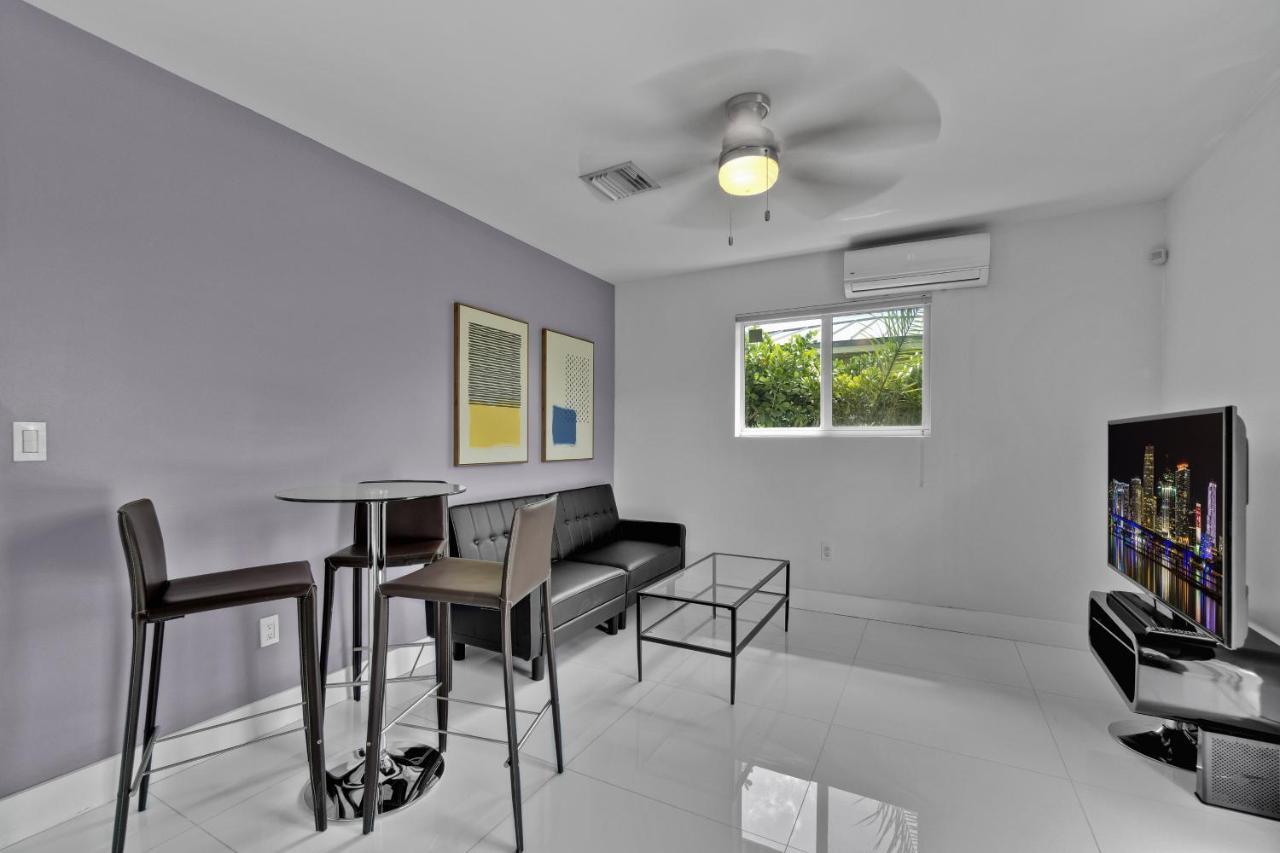 Luxury House 4 Beds Heated Pool W Jaccuzzi Apartment North Bay Village Ngoại thất bức ảnh