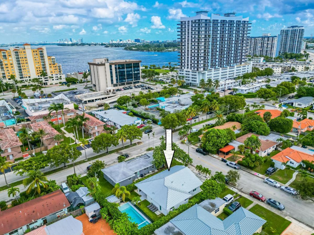 Luxury House 4 Beds Heated Pool W Jaccuzzi Apartment North Bay Village Ngoại thất bức ảnh