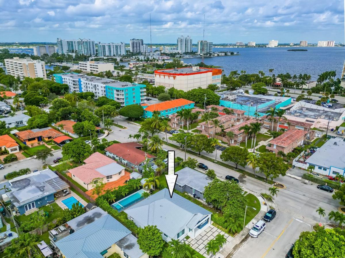Luxury House 4 Beds Heated Pool W Jaccuzzi Apartment North Bay Village Ngoại thất bức ảnh