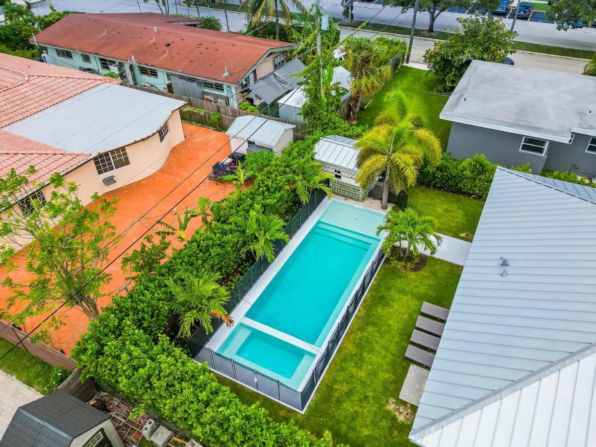 Luxury House 4 Beds Heated Pool W Jaccuzzi Apartment North Bay Village Ngoại thất bức ảnh